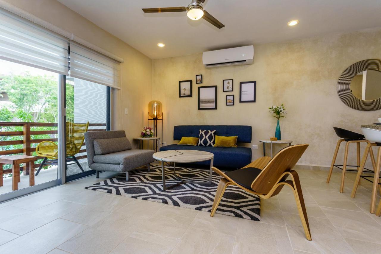 Charming Nature-Inspired Condos With Sultry Surroundings By Stella Rentals 툴룸 외부 사진