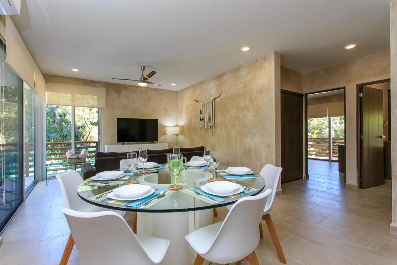 Charming Nature-Inspired Condos With Sultry Surroundings By Stella Rentals 툴룸 외부 사진