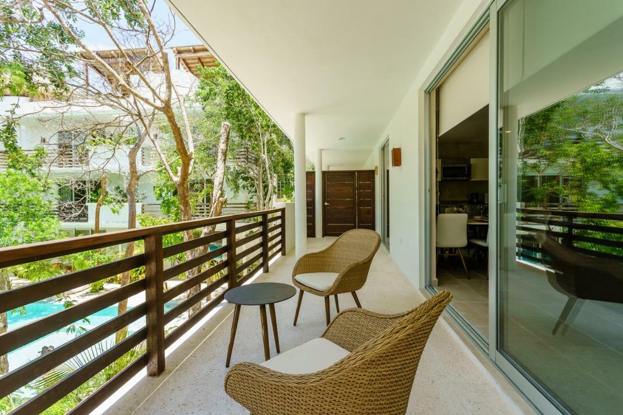 Charming Nature-Inspired Condos With Sultry Surroundings By Stella Rentals 툴룸 외부 사진
